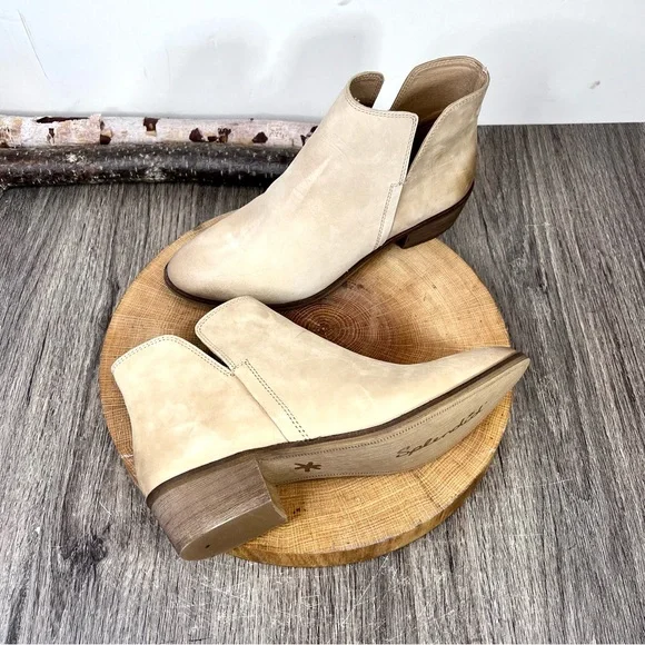 NWOB Splendid | Hamptyn Tan Distress Nubuck Leather Ankle Boots Size 8M - Picture 10 of 16